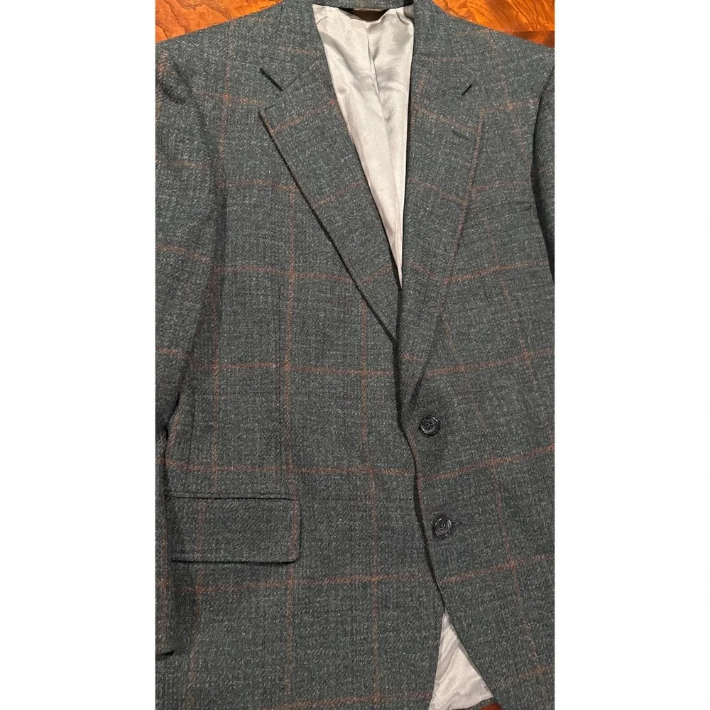 Vintage Red and grayish plaid men's blazer jacket - no size tag fits‎ like large